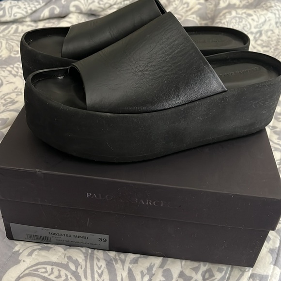 Paloma barcelo minisi flatform slides leather size 39 US 9 $380. Worn once - Picture 4 of 5
